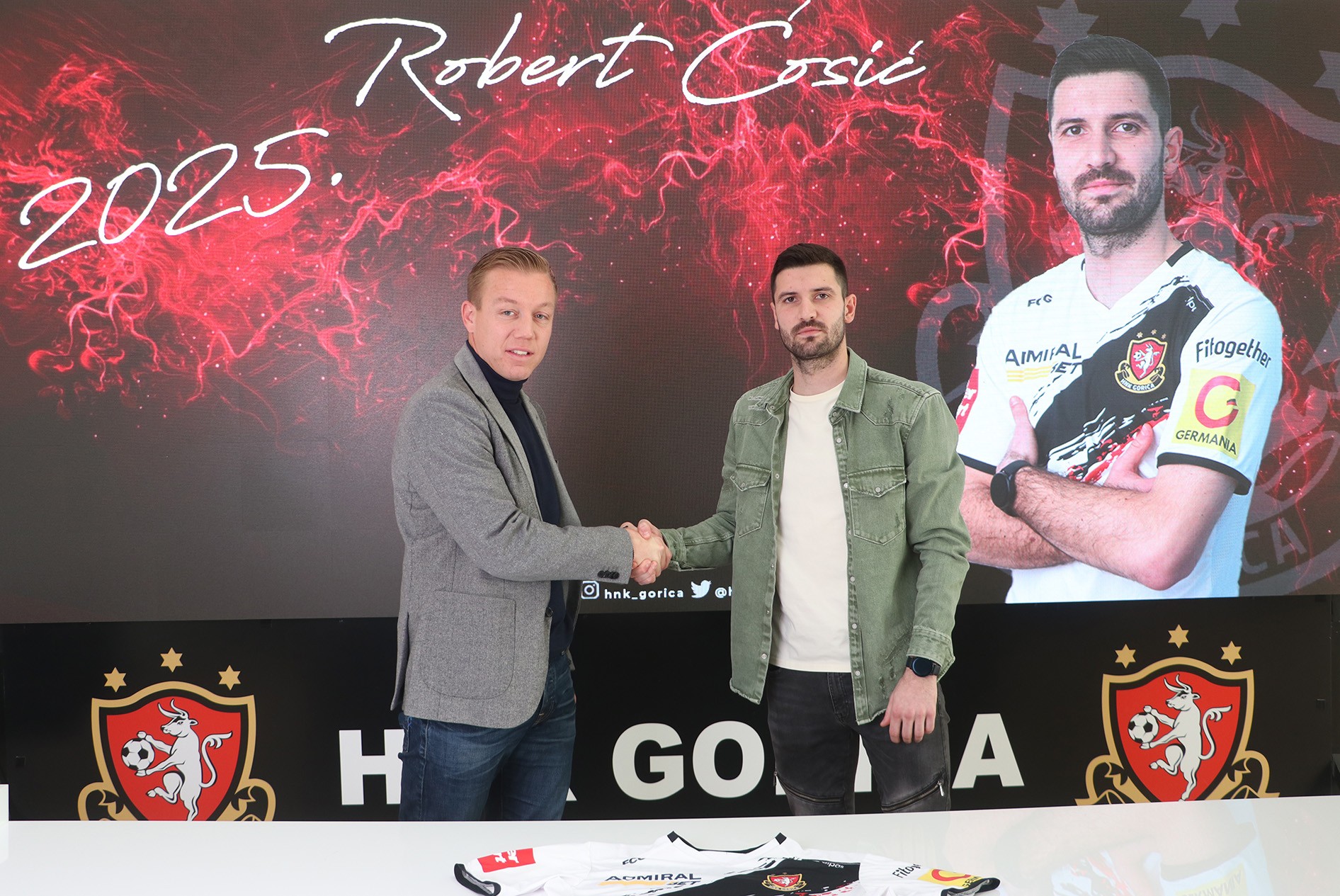 Sportski direktor Mario Brkljača i Robert Ćosić. Foto: www.hnk-gorica.hr